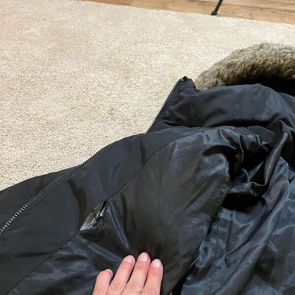 Women’s Micheal Kors Long Down Coat With Removable Hood Size Small - Picture 8 of 10